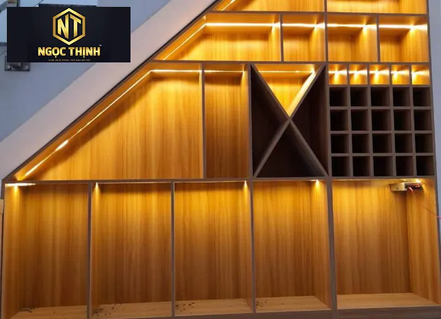 Xưởng Nội Thất Ngọc Thịnh Long Thành - Tủ cầu thang đẹp hoàn mỹ & sang trọng nhất